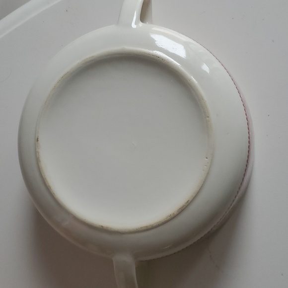 Memory Lane Casserole Serving Dish Two handle with matching lid. Clean - Picture 9 of 10